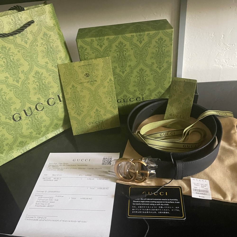 Gucci Black Belt with Gold GG Buckle